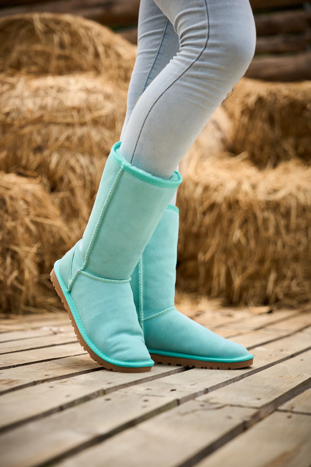 SMAIBULUN Ugg | Classic Suede Mid-Length boots - Turquoise - Image 3