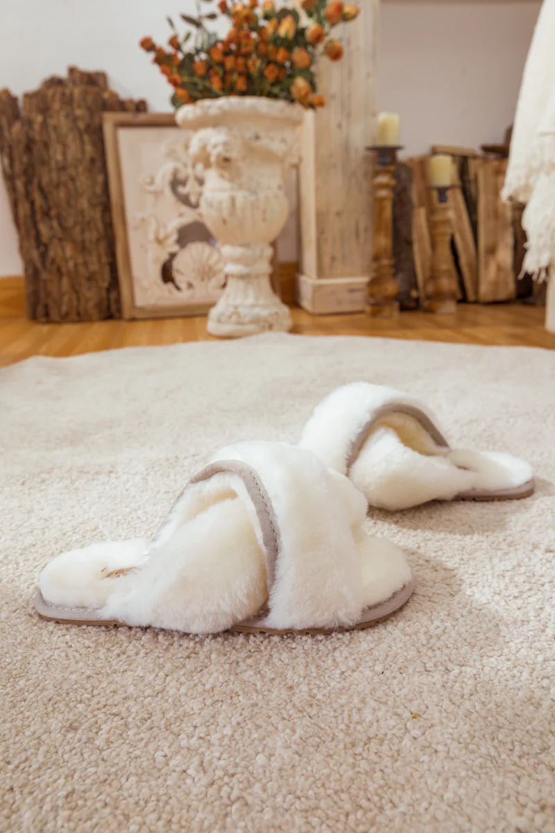 SMAIBULUN Ugg | EUSTACE WOOL SLIPPER WHITE - Image 7