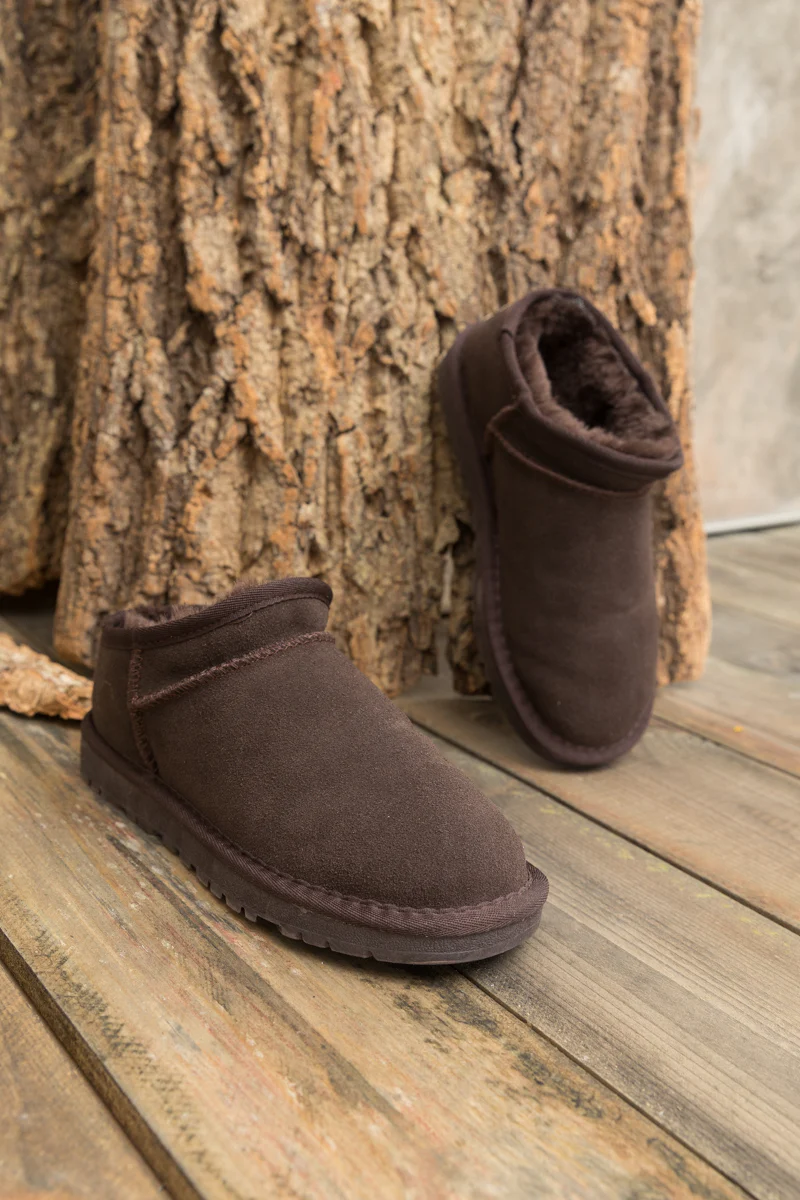 SMAIBULUN Ugg | Faux-Fur-Lined Suede Tasman Ankle Boot - Chocolate - Image 9