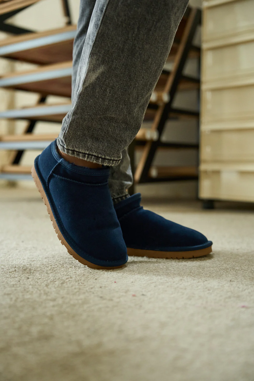 SMAIBULUN Ugg | Faux-Fur-Lined Suede Tasman Ankle Boot - Navy - Image 7