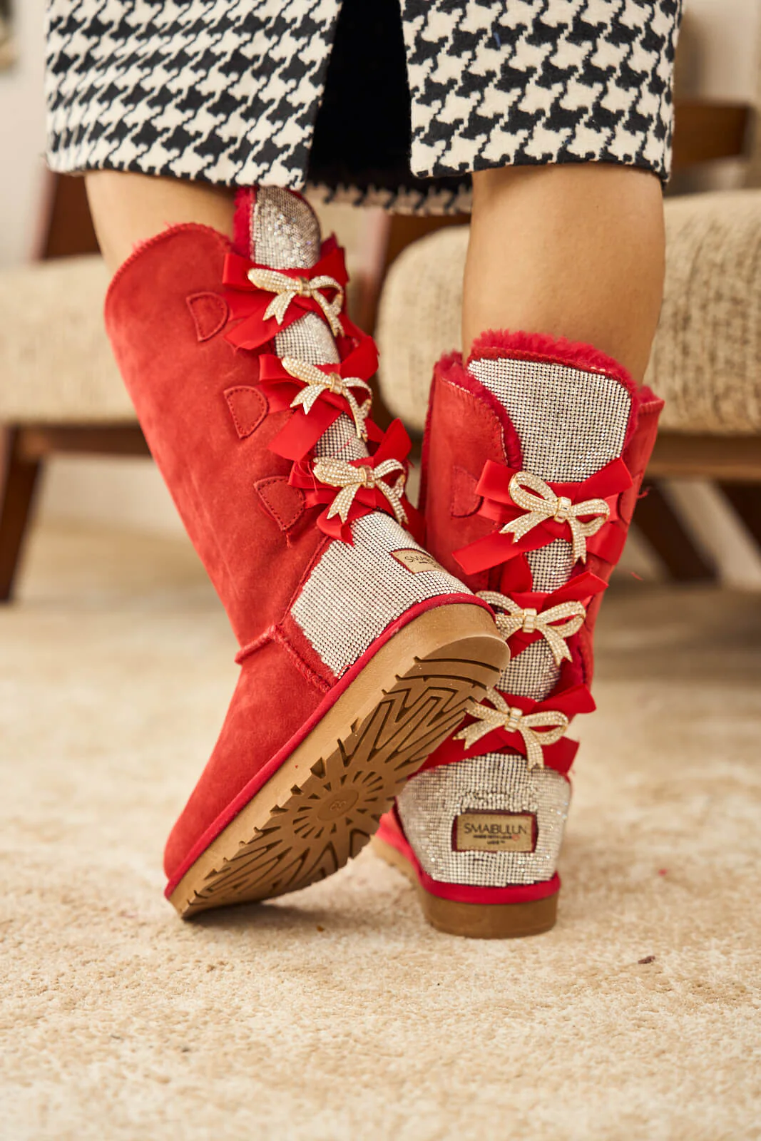 SMAIBULUN Ugg | Rhinestone Ribbon Tri-Tie Bow Suede Boots - candy - Image 3