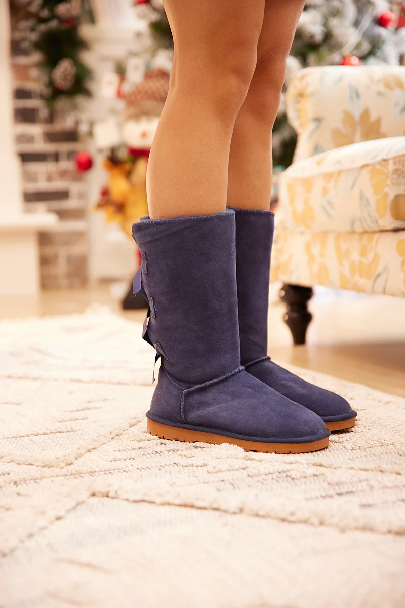 SMAIBULUN Ugg | Tri Ribbon Bow Suede Boots - Navy - Image 4