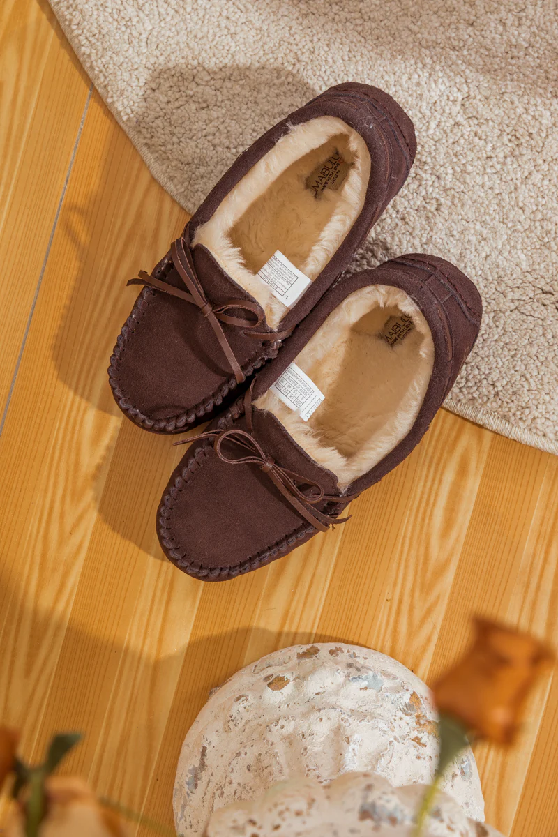 SMAIBULUN Ugg | WOOL LINED SUEDE MOCCASIN - CHOCOLATE - Image 10