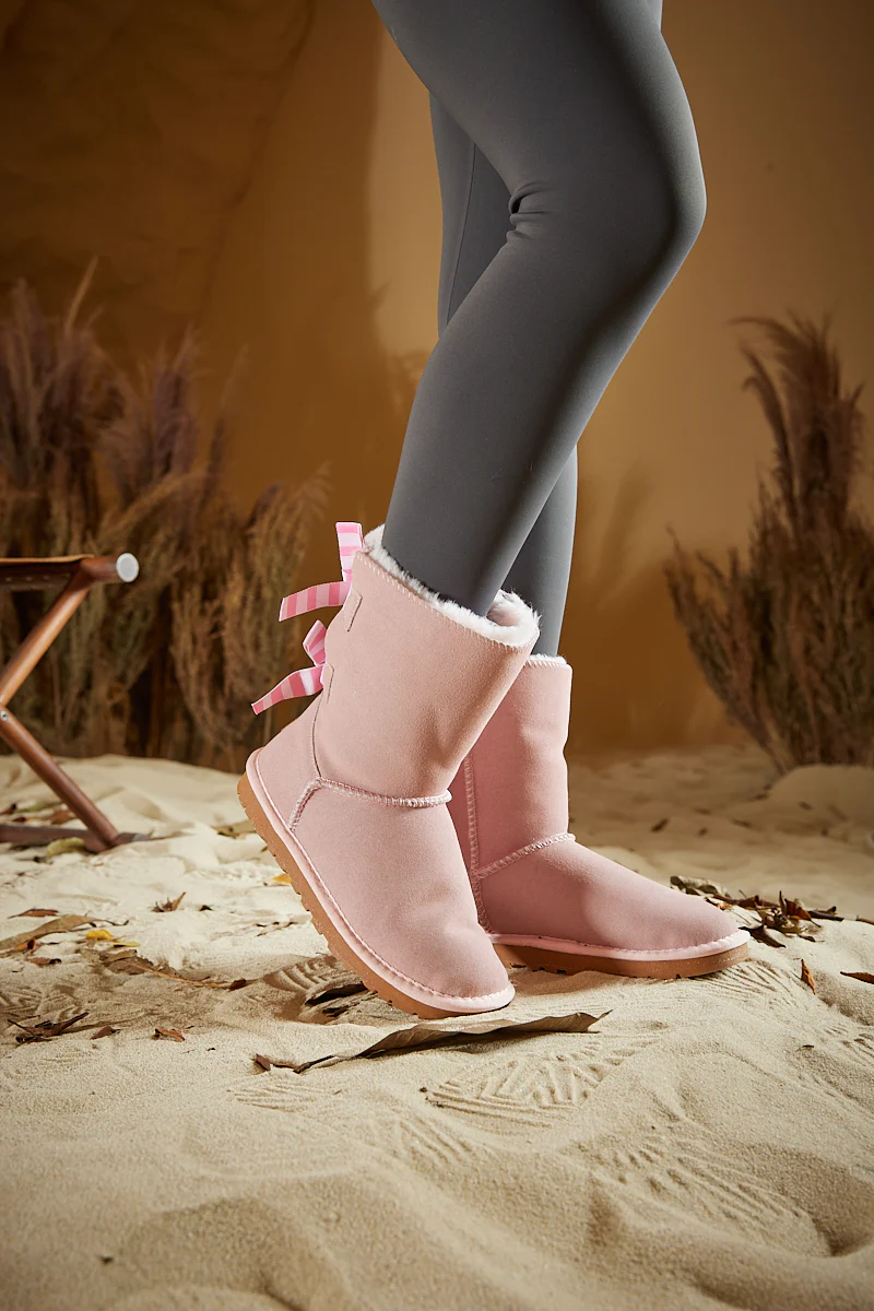 Smaibulun Ugg | Serenity Striped Bailey Bow Shearling Boots - Pink - Image 2